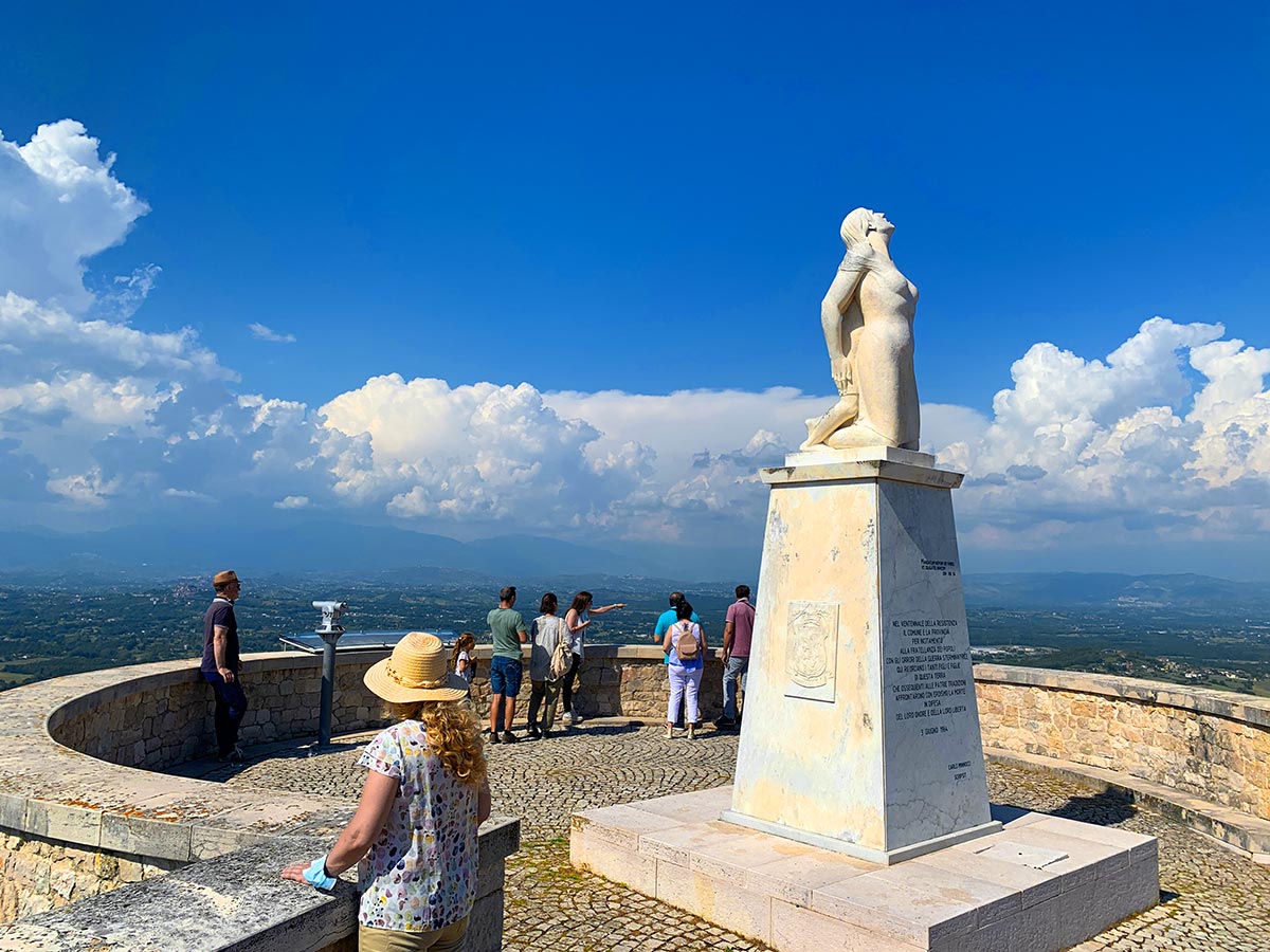 Monumento alla Mamma Ciociara