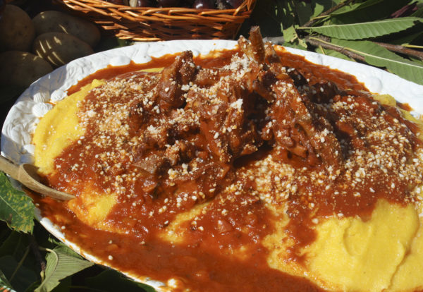 Polenta con Spunature