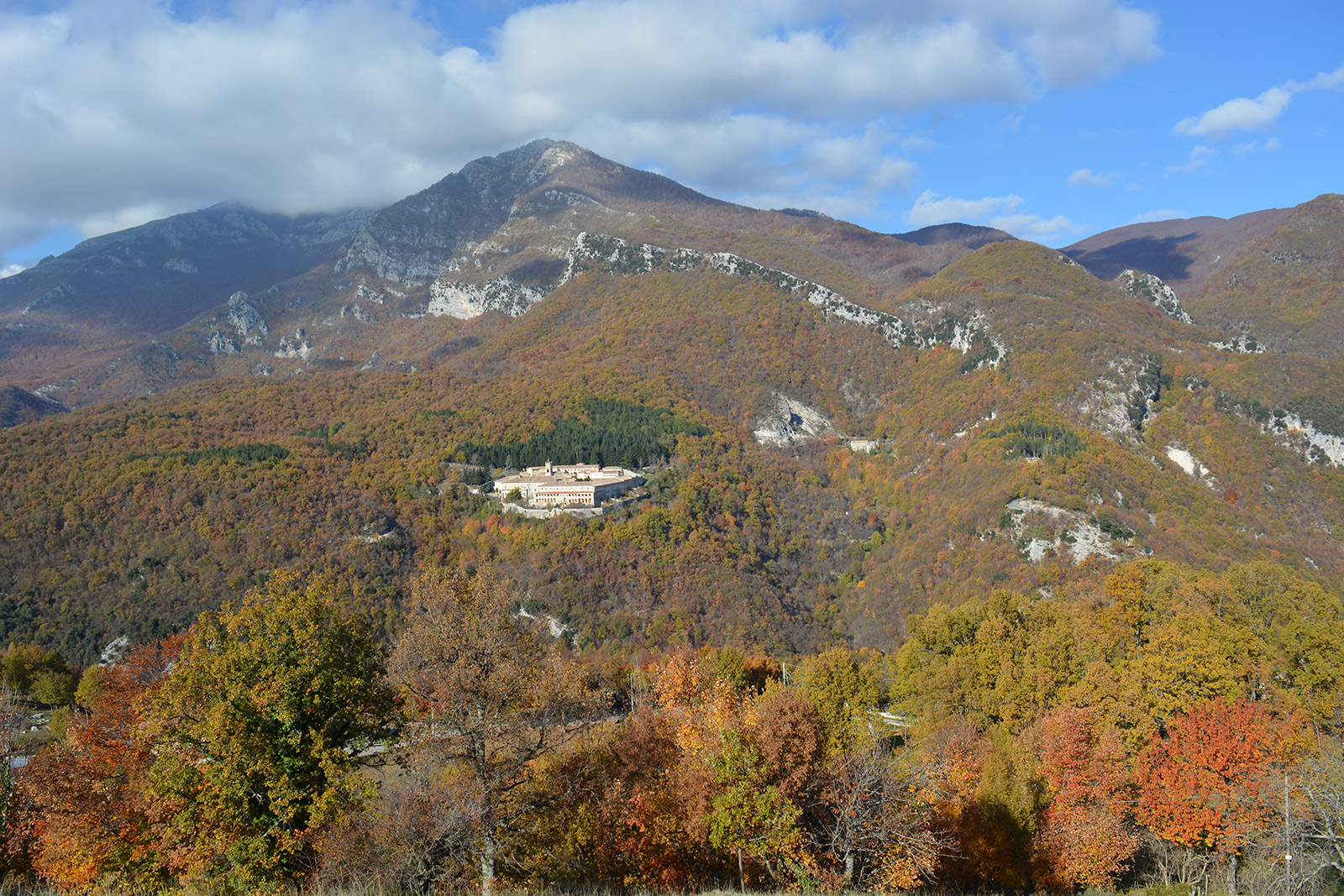 Certosa di Trisulti e Monti Ernici