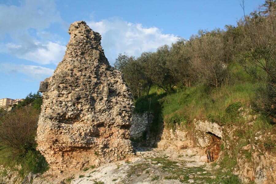 Tomba di Saturno Arpino