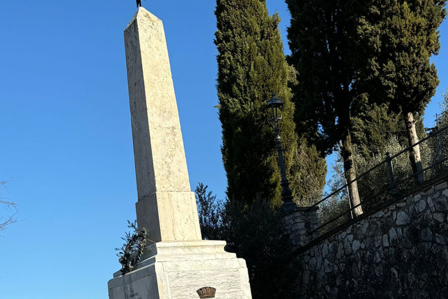Monumento in ricordo della Battaglia di Baùco