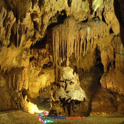 Le Grotte di Pastena - La Strada della Bufala